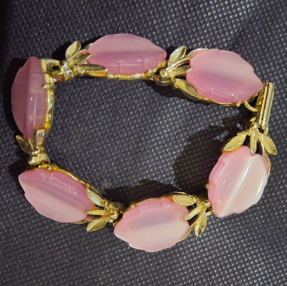 Vintage Pink and Gold Tone Bracelet with Leaf Accents